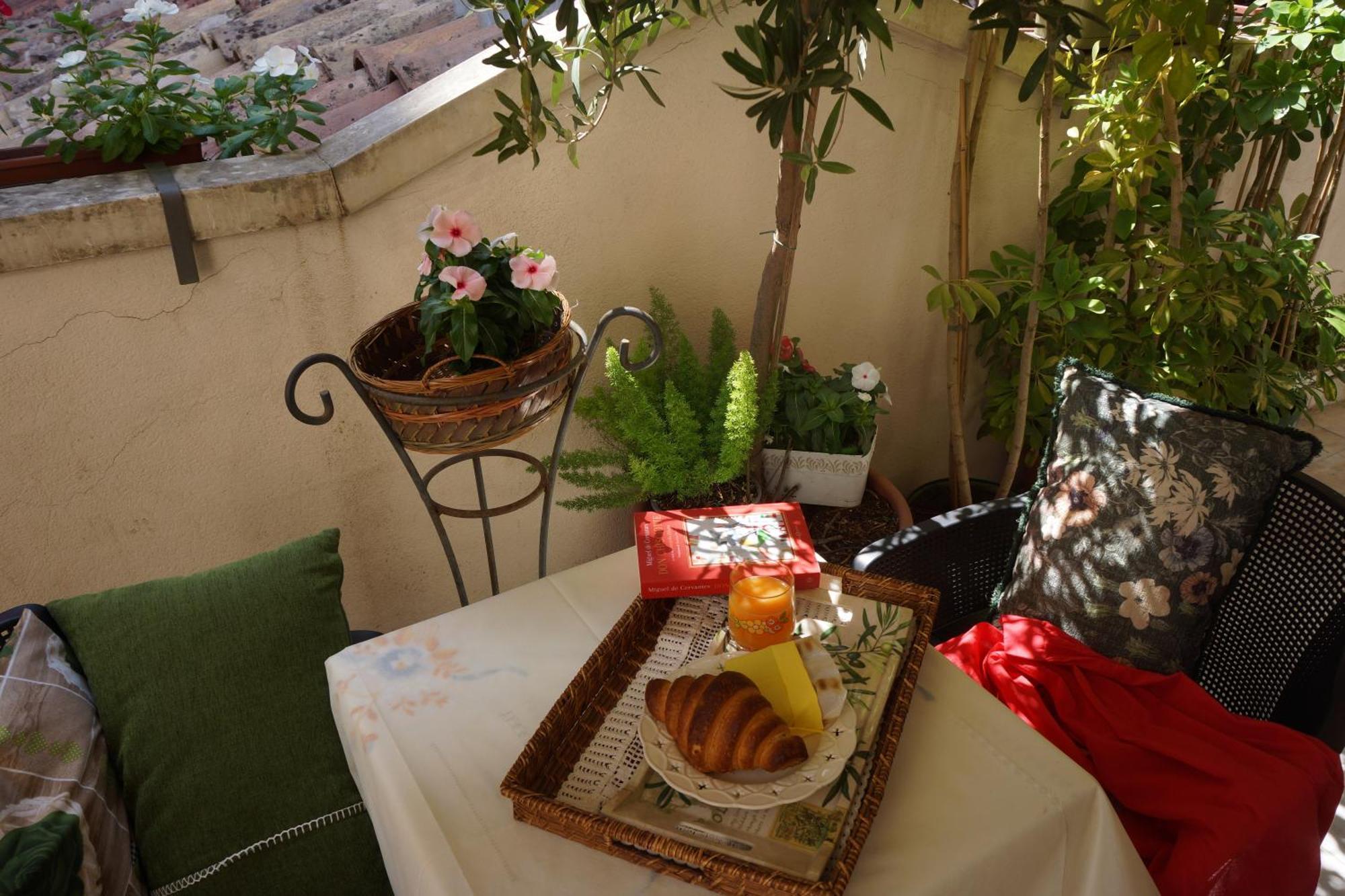Santa Caterina Da Siena B&B Катанія Екстер'єр фото